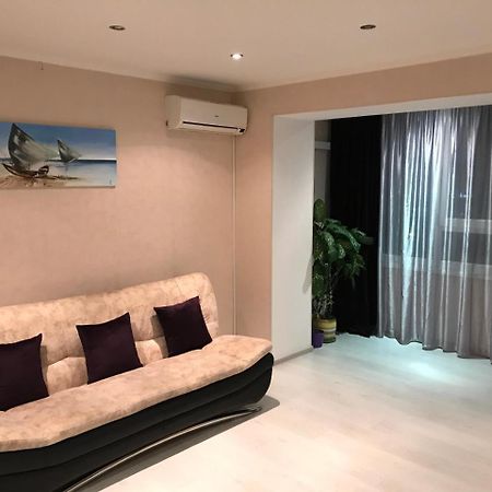 Apartments On Sobornaya,9 - Sotka 니콜라예프 외부 사진